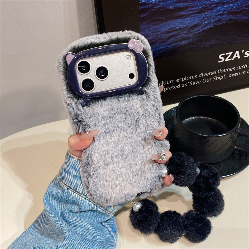 Luxury Solid Colors Furry Plus - Apple Iphone 16 评论和价格